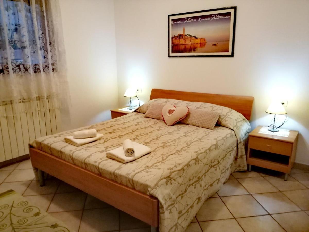 Room And Apartment Lea Rovinj Exterior photo
