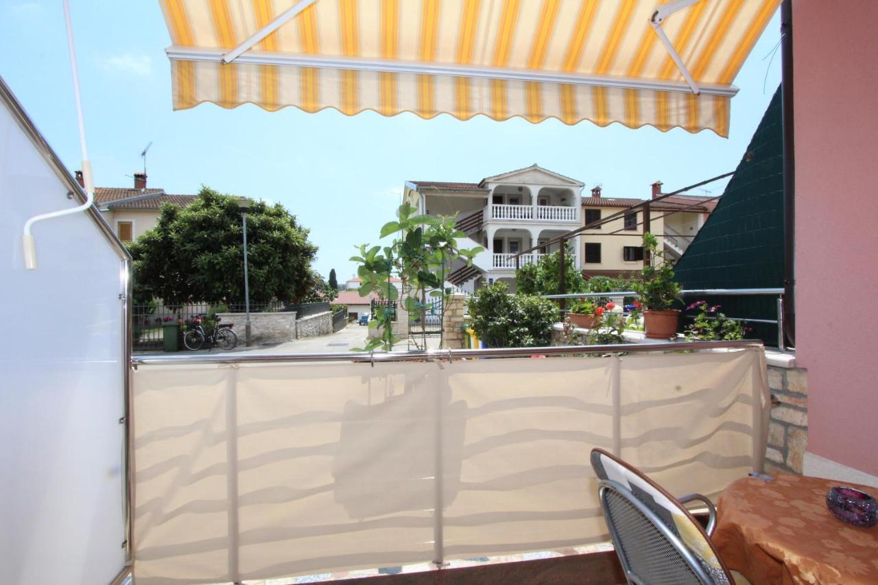 Room And Apartment Lea Rovinj Exterior photo