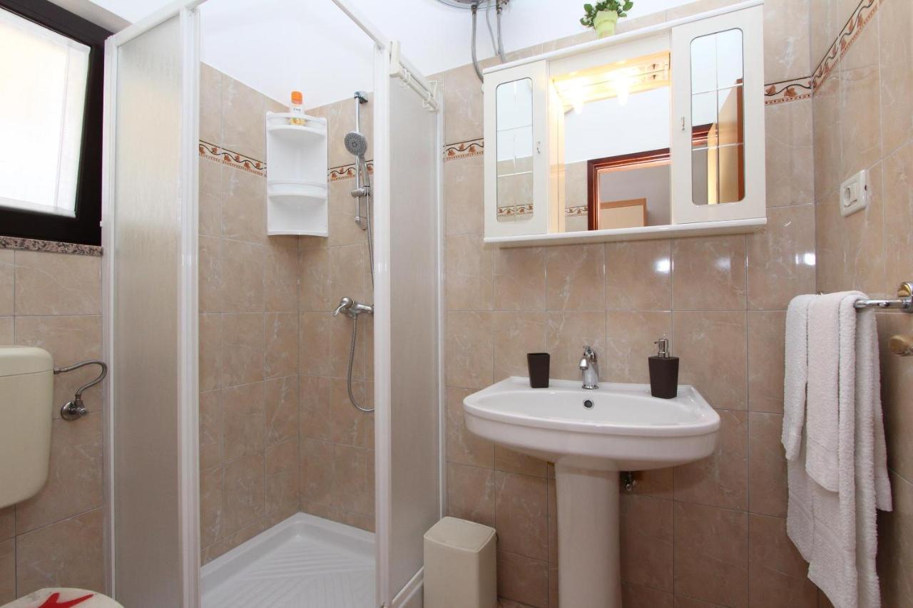 Room And Apartment Lea Rovinj Room photo